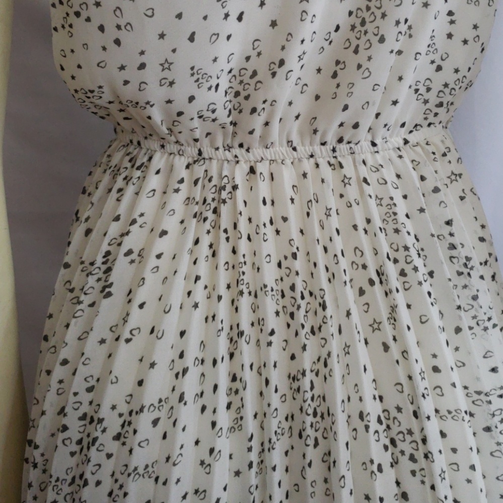 NEW GUESS WOMENS BLACK AND WHITE DRESS SZ M - Picture 4 of 8